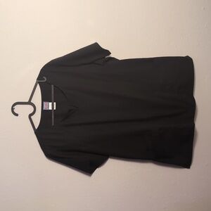 🩺Cherokee Four Pocket Scrub Top